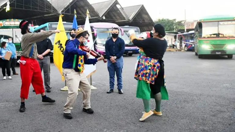 Artistas en acción