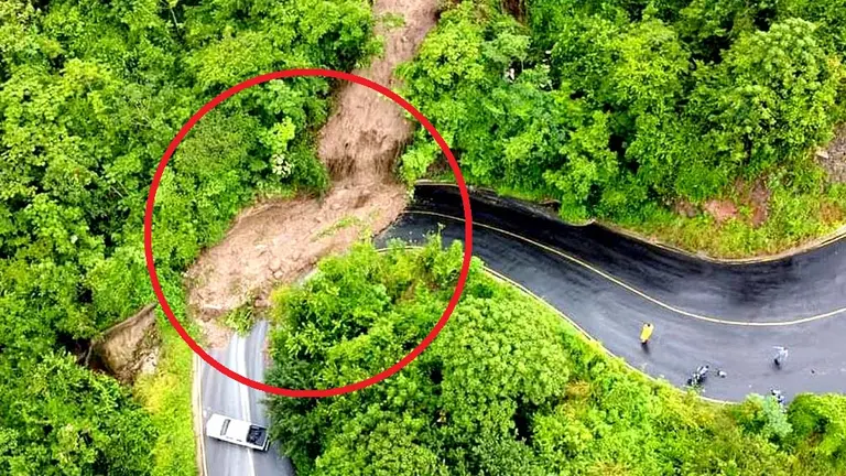 Deslizamiento de tierra provoca cierre de calle en La Paz Foto tomada de Protección Civil