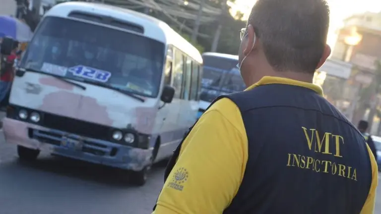 Más de 3,000 denuncias