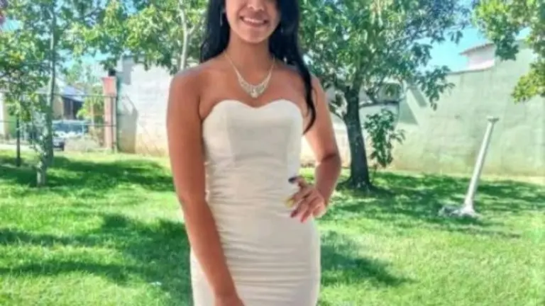 Adolescente de 16 años