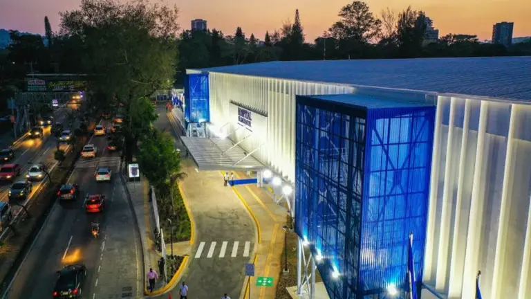 Megacentro de vacunación