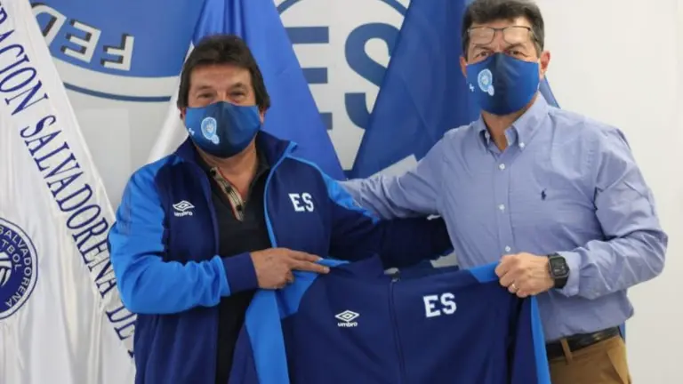 Hugo Pérez el nuevo DT de la Selecta