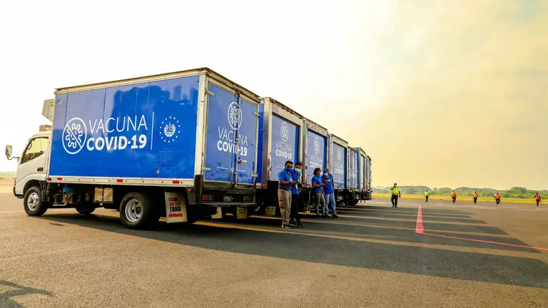 Camiones vacuna
