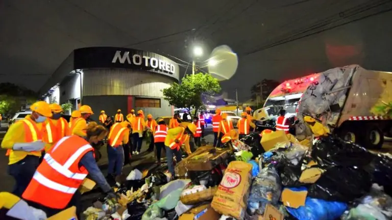 Limpieza en San Salvador