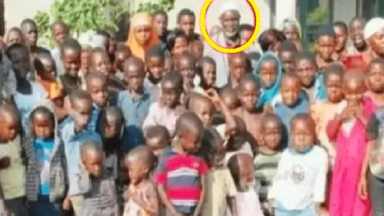 Tiene varias mujeres