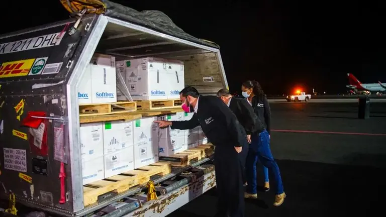 Más vacunas de Pfizer