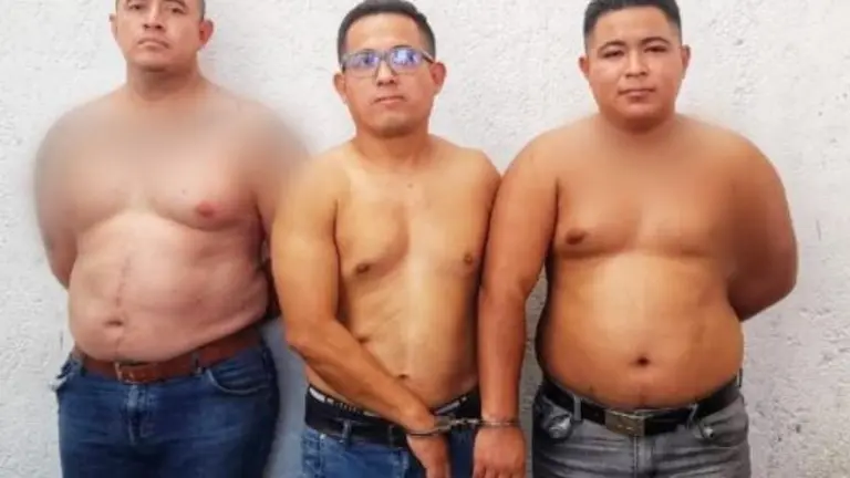 Colón con ladons d banco