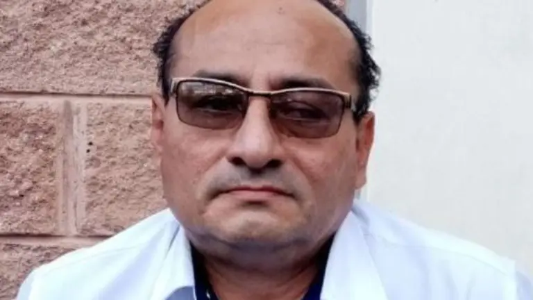 empleado del Ministerio de Educación