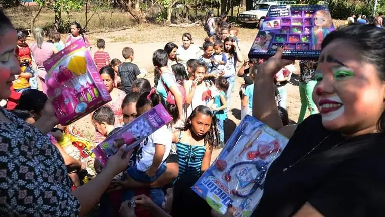 niños y juguetes 1