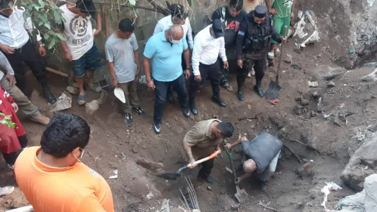 Soterrados en San Miguel