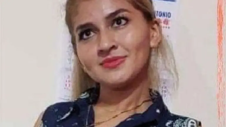 Mujer de 27 años