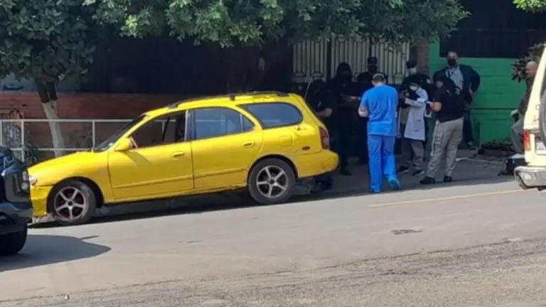 Taxista asesinado en la IVU