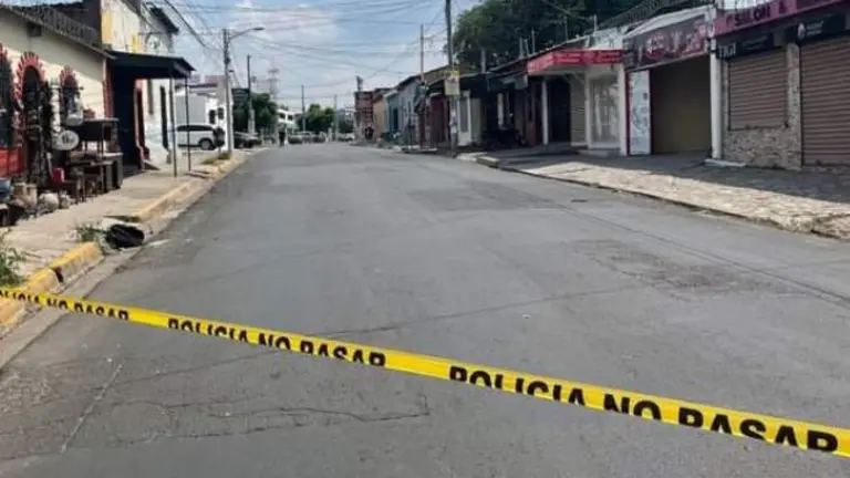 Policía de turismo asesinado en Santa Ana