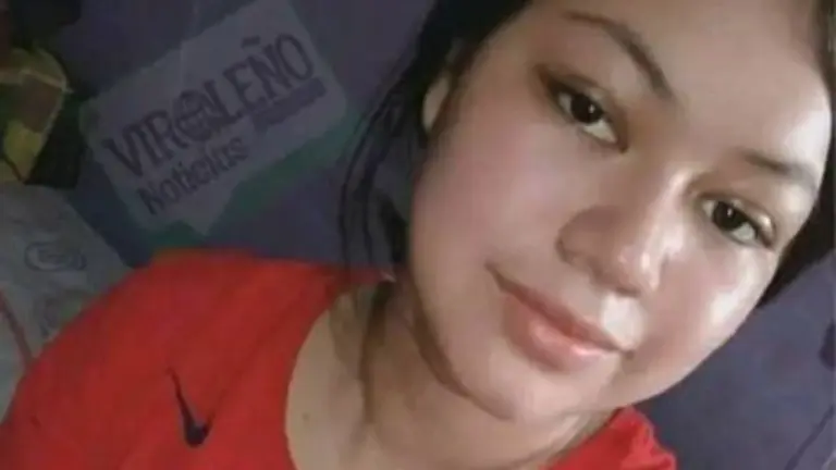 Una estudiante de 18 años