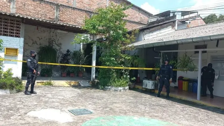 Vigilante en Sensunte