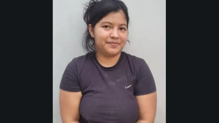 La acusan de cinco homicidios