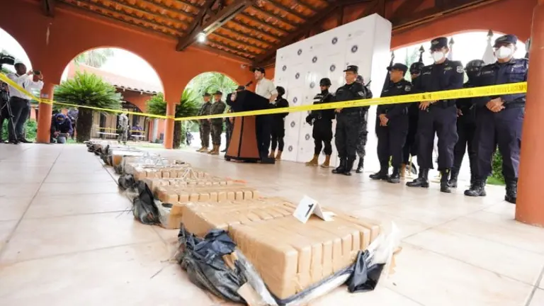 810 kilos de cocaína