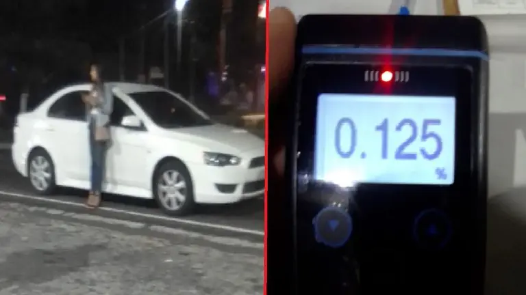 Mujer con 125 grados de alcohol