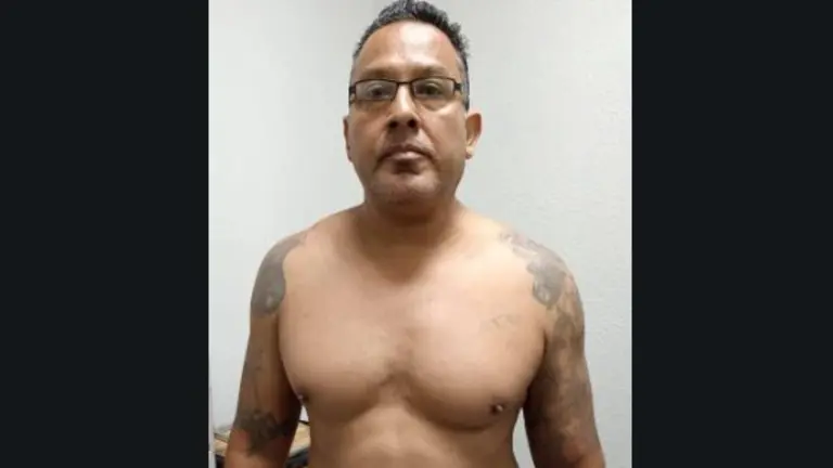 Compró boleto de avión