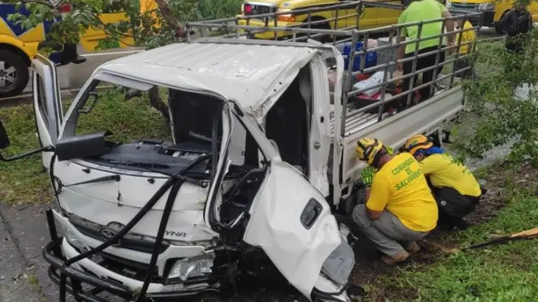 Accidente con dos lesionados