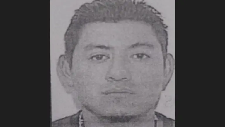 Violaba a dos niñas