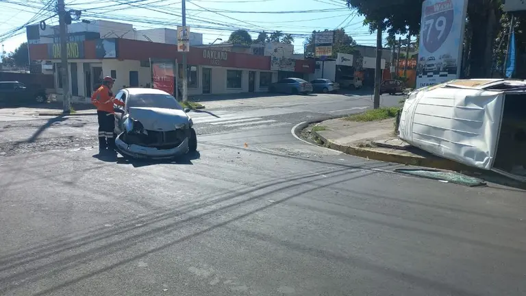 Vuelco en la Escalón en la tarde