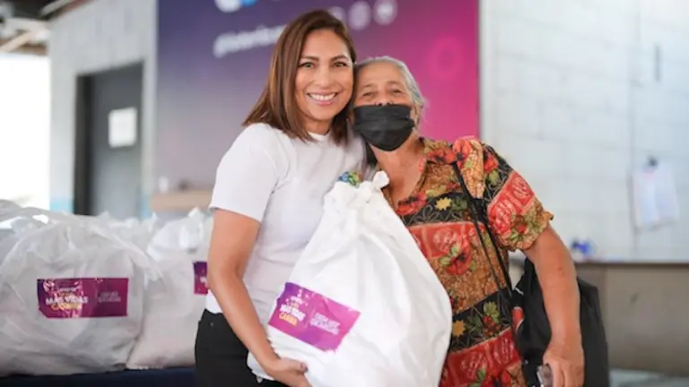 LNB ENTREGA ALIMENTOS VENDEDORES