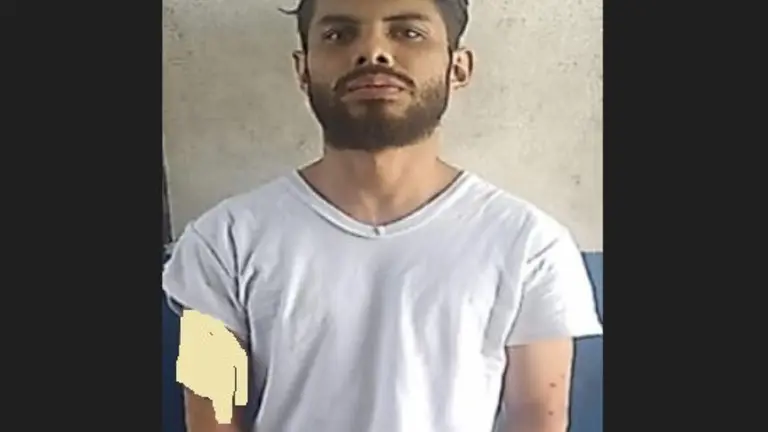 Por robar dinero y celulares