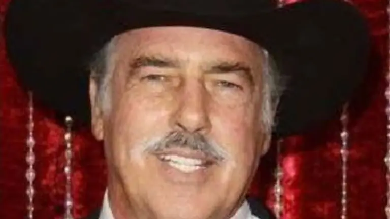 Andrés García QDDG