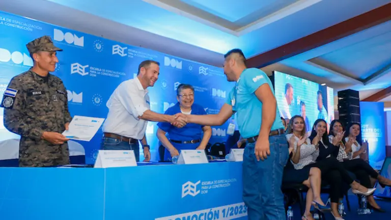 GRADUACIÓN DOM-ABRIL 2023