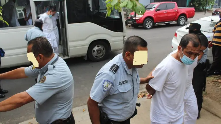 Nueve implicados son absueltos