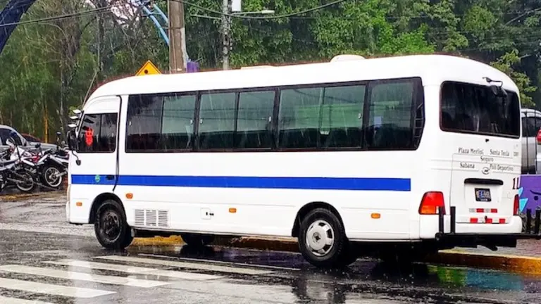 Microbús ruta 1-LL