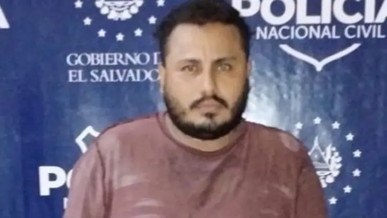 Kevin Orlando Benítez Alfaro asaltante subametralladora San Miguel