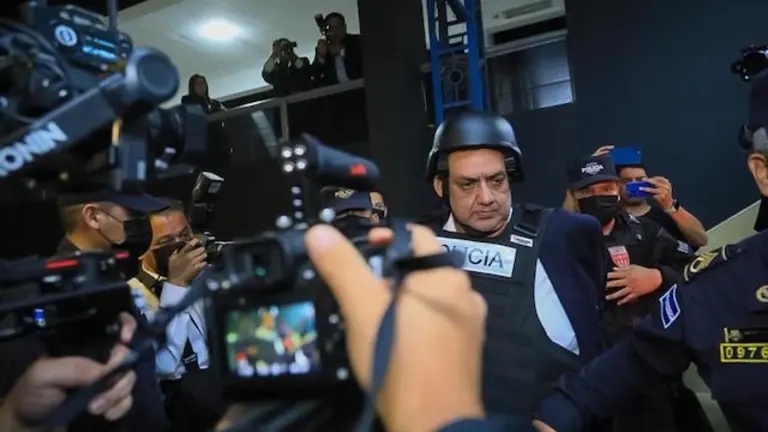 Diputado Alberto Romero, ARENA, detenido por lavado de dinero y enriquecimiento ilícito