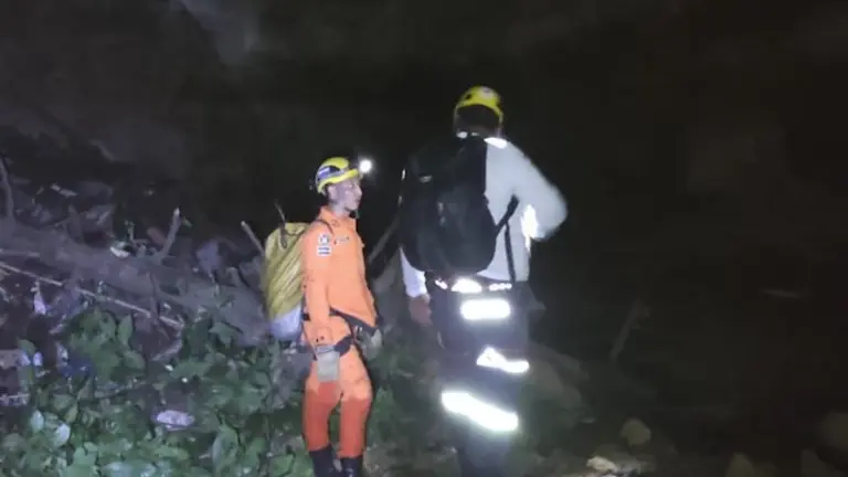 Fernando de León Mejía fallecido por derrumbe de su casa que cayó al río Urbina por las lluvias en San Salvador