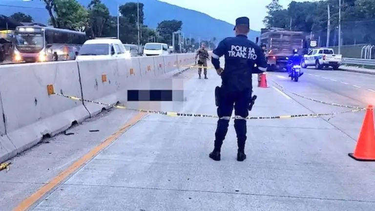 Accidente carretera Panamericana kilómetro 30 a Santa Ana un fallecido