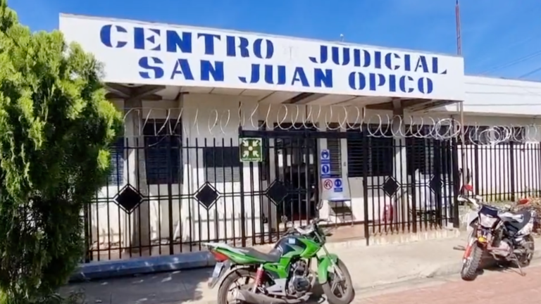 Captura de Pantalla 2023-10-20 a la(s) 18.49.15