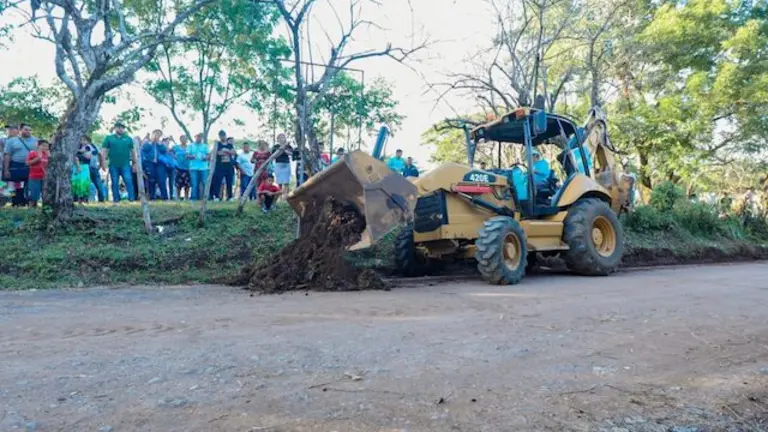 DOM NUEVA GRANADA USULUTAN 