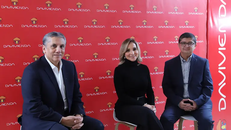 Conferencia de prensa para anunciar la Feria de Soluciones Davivienda 2023, con la presencia de Alberto Morales, Patricia Arteaga y Hugo Fuentes, en el Centro Financiero el 30 de noviembre de 2023.
Foto Banco Davivienda/ Salvador Meléndez