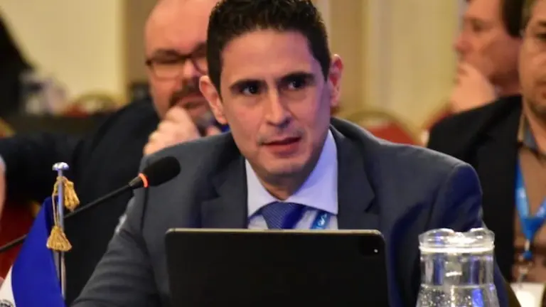 Director General de Energía, Hidrocarburos y Minas, presenta avances en materia energética en la VIII Semana de La Energía-2