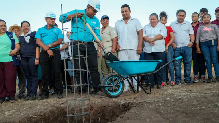 DOM INICIAN CONSTRUCCION CLINICA MUNICIPAL EN SAN DIONISIO, USULUTÁN-1