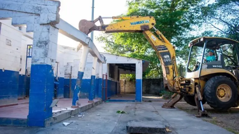 Inicio reconstrucción Centro Escolar Morelia,Santiago Nonualco, La Paz