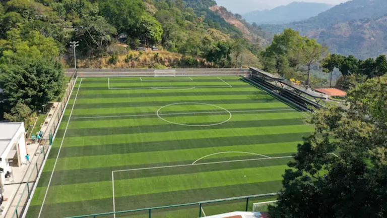 Centro Deportivo José Mario González Sermeño de Tepecoyo,  La Libertad 01.jpeg