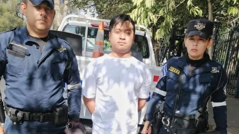 Christian Henry Martínez resistencia