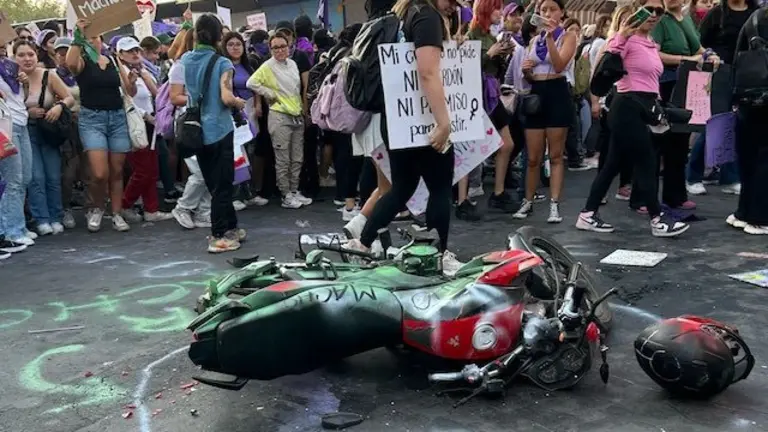 Moto CDMX Feministas