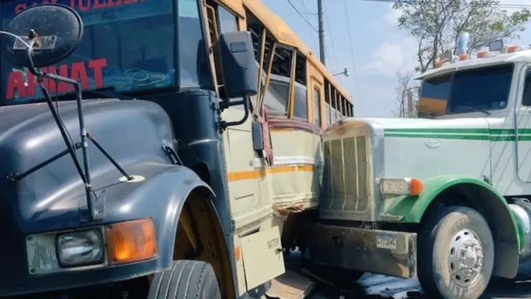 Noé Elías Flores Vásquez, accidente, 222 grados de alcohol, conducción peligrosa, lesiones y daños 2