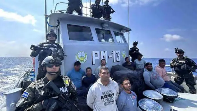 Marina Nacional 1.48 toneladas de cocaína, 37 millones, nueve detenidos