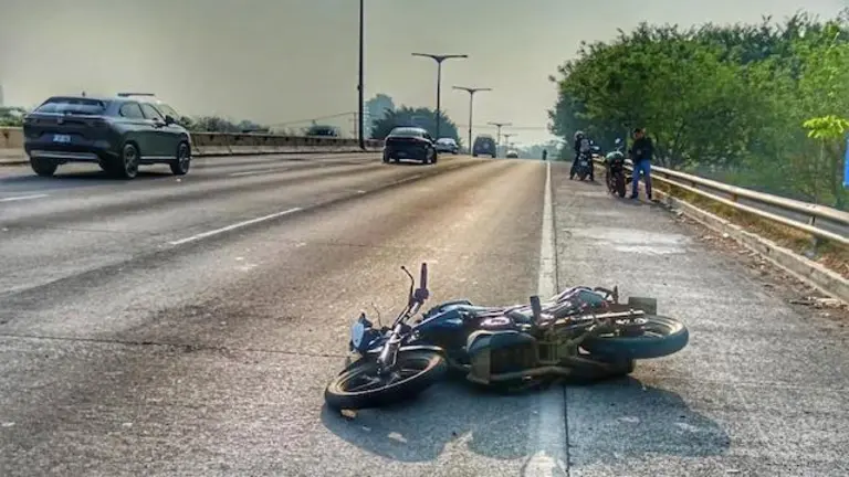 Motociclista fallecido en bulevar Monseñor Romero 07-04-2024
