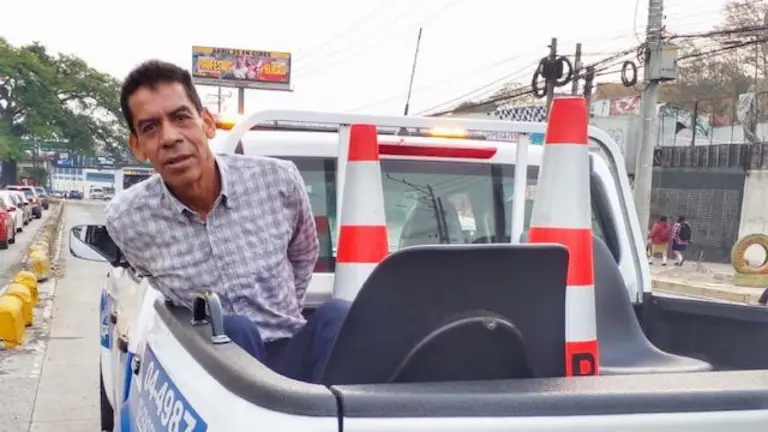 Rolando Martínez Lozano, hurto