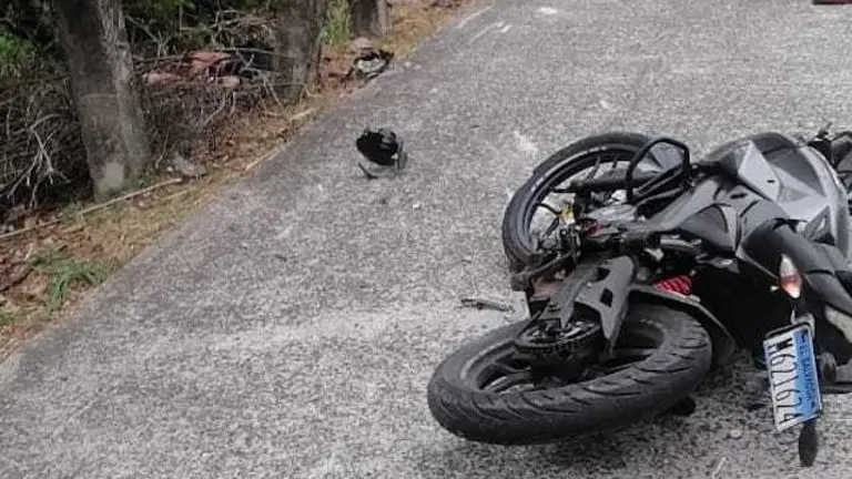 Motociclista fallecido accidente de tránsito kilómetro 31.5 de carretera Comalapa